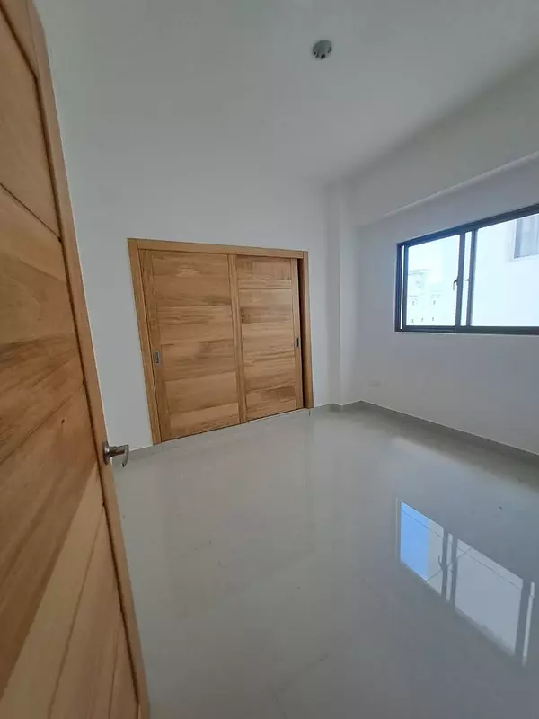 penthouses - Penthouse 5to piso  con terraza privada En Los Prados 
 3