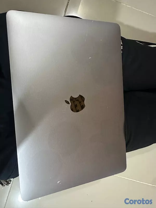 computadoras y laptops - MacBook Pro 2017 2