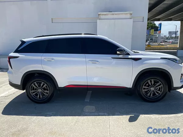 jeepetas y camionetas - Changan CS75 Plus 2023 1.5T  5