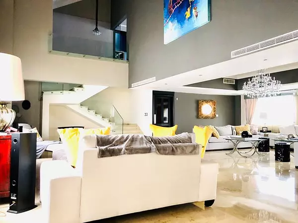 penthouses - Penthouse en venta  Arroyo Hondo  Viejo, 2 niveles con amplios espacios. 2