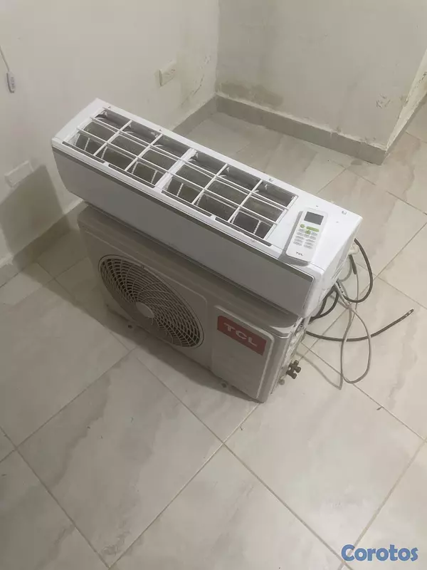 aires acondicionados y abanicos - Vendo aire acondicionado TCL como nuevo  2