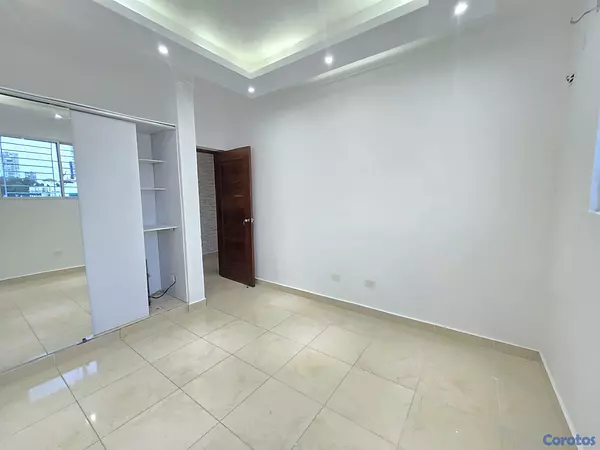 apartamentos - Apartamento en Venta, 4TO NIVEL SIN ASCENSOR  1782 9