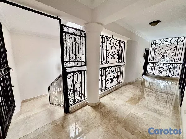 casas - Casa de 3 habitaciones 3 baños en alquiler en Los  12