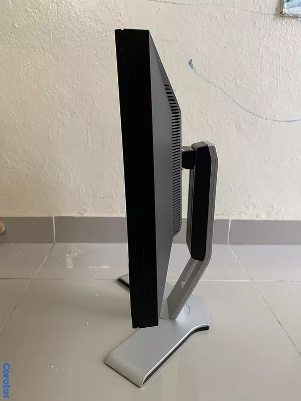 computadoras y laptops - MonitorDELL20”1600 x 600 pixeles 60Hz,5msPanel TN, DVI-D, DP, VGA, 4 puertos USB 7