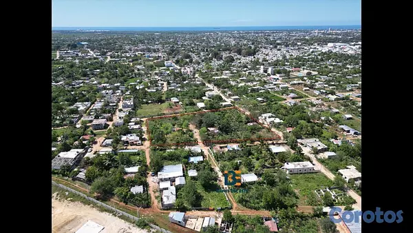 solares y terrenos - Se vende terreno con 7,666 metros en La Belleza.   5