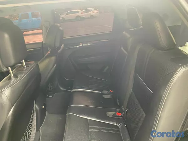 jeepetas y camionetas - Kia Sorento EX 2012 RD$ 480,000 12