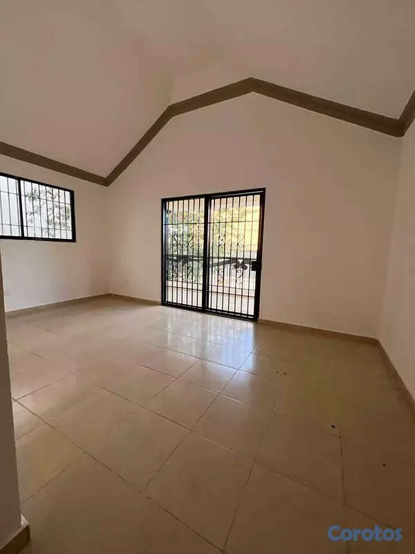 casas - HERMOSA CASA EN VENTA - SANTIAGO. 4