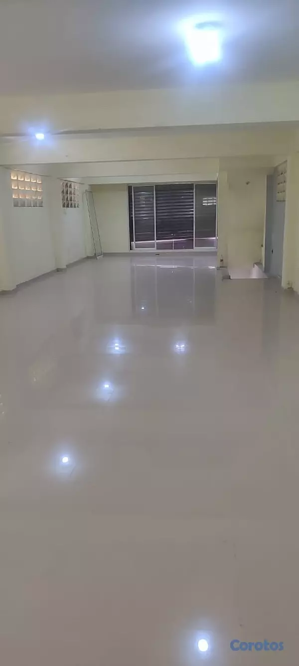 oficinas y locales comerciales - LOCAL COMERCIAL  4
