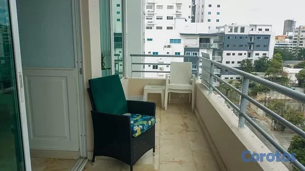 apartamentos - SE ALQUILA EN URBANIZACIÓN REAL APARTAMENTO DE 3 HABITACIONES 3.5 BAÑOS 2 PARQUE 5