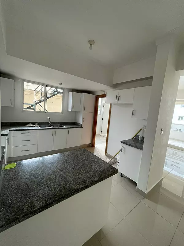 apartamentos - Se vende apartamento en Piantini 6