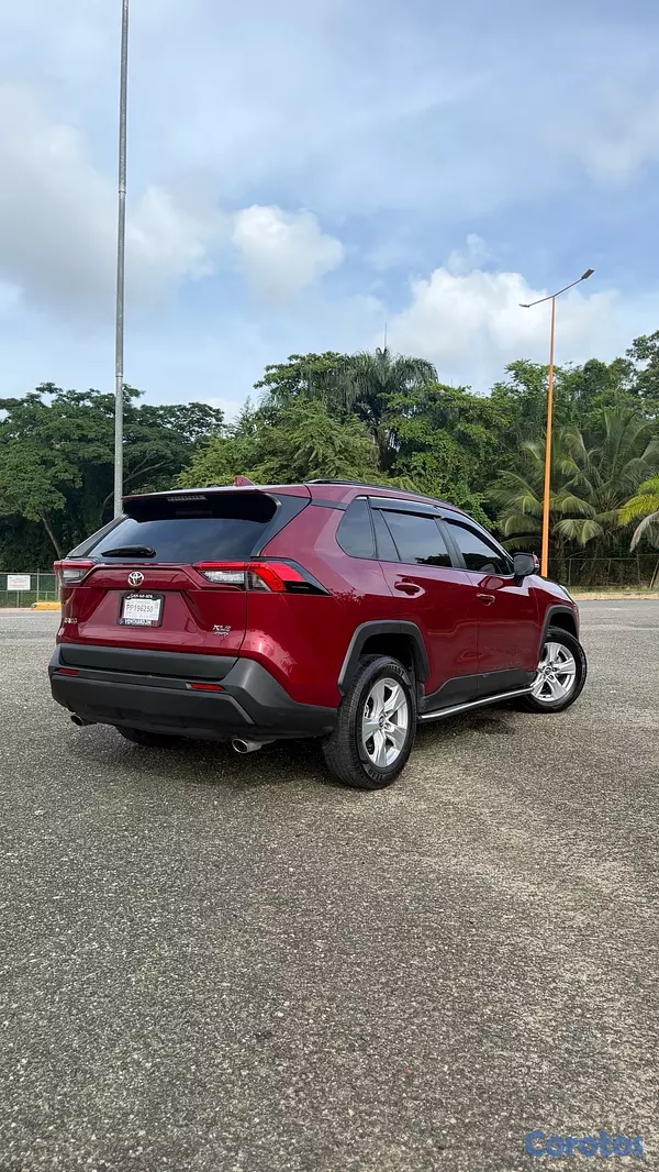 jeepetas y camionetas - TOYOTA RAV4 2020 XLE FUL RECIEN IMPORTADA 5