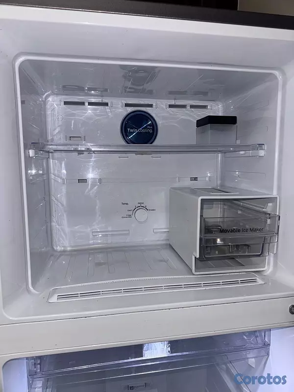 electrodomesticos - Nevera Samsung Inverter (Negociable) 2