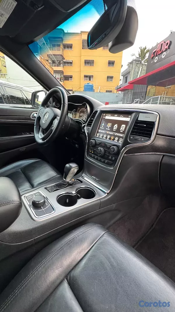 jeepetas y camionetas - Jeep Grand Cherokee Limitet  2