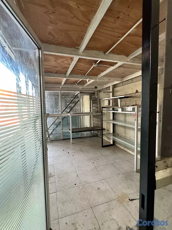 solares y terrenos - NAVE COMERCIAL 4