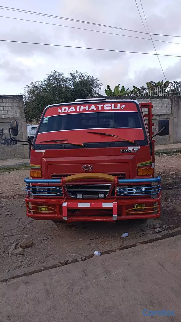 camiones y vehiculos pesados - VENDO DAIHATSU 2009 5