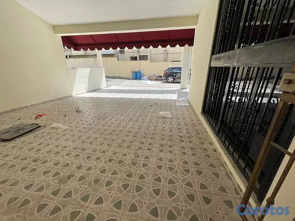 casas - Casa en Venta Remodelada  3