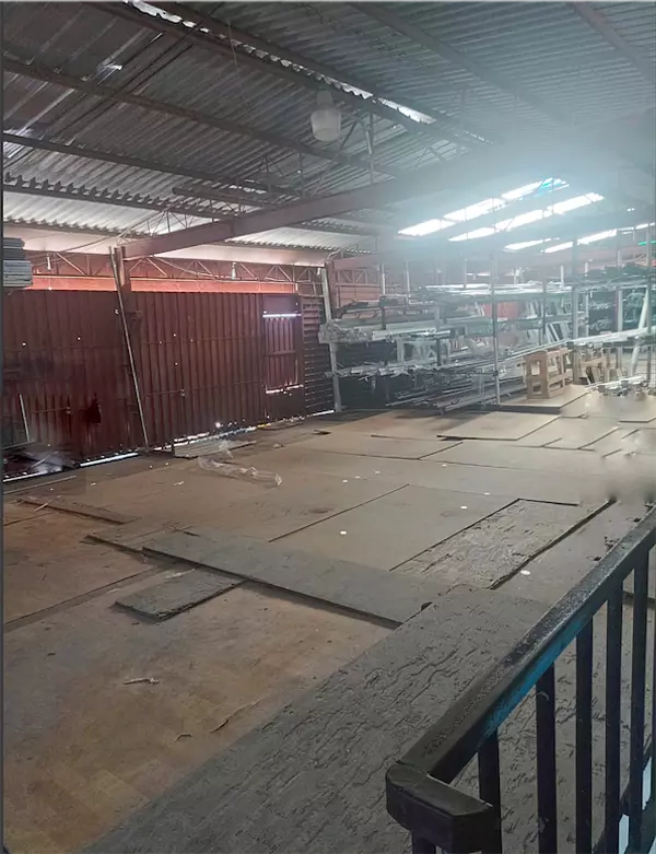 oficinas y locales comerciales - Nave doble altura 1000 m 2