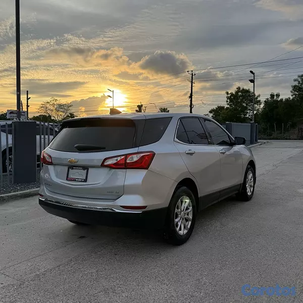 jeepetas y camionetas - Chevrolet Equinox LT AWD 2020 9