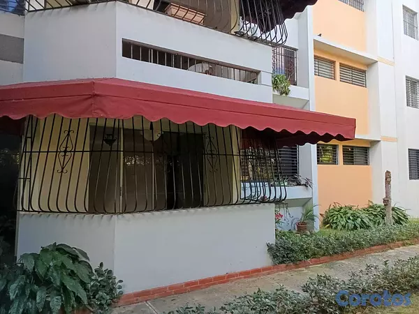 apartamentos - Apartamento en venta por los próceres cercano a In 16