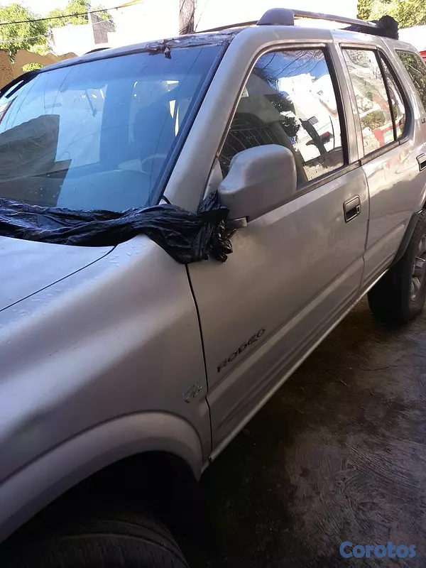 jeepetas y camionetas - vendo Isuzu rodeo  negociable ver descripción abajo  3
