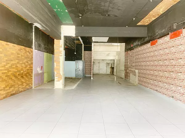 oficinas y locales comerciales - Local salon abierto amplio 2
