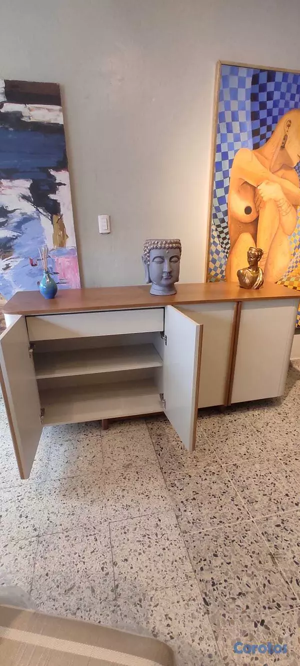 muebles y colchones - Se vende Credenza diseño Lakeado con tope en Roble 1