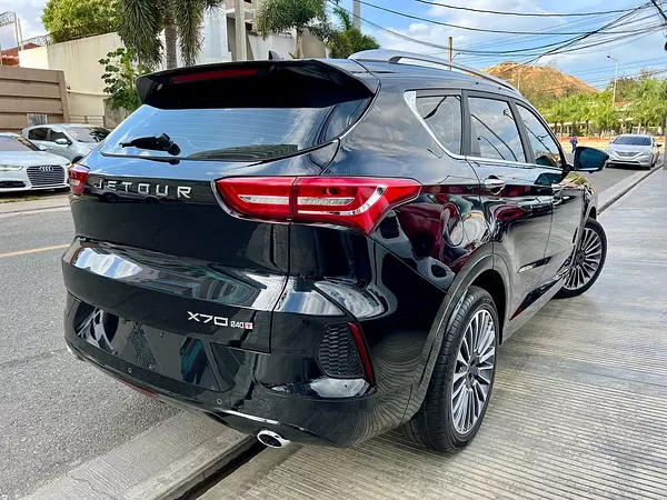 jeepetas y camionetas - Jetour X70 2025 4