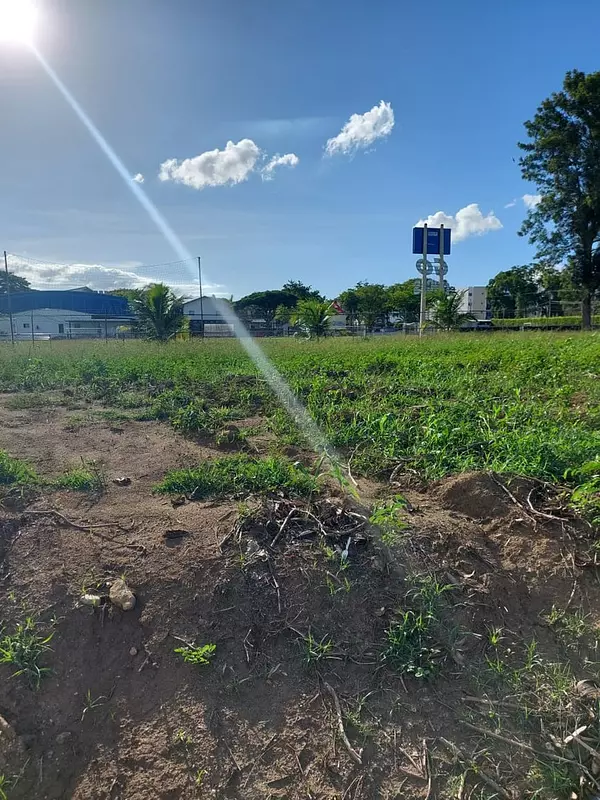 solares y terrenos - Solar con 604.83 M2 en Proyecto Cerrado de Llanos de Gurabo 3