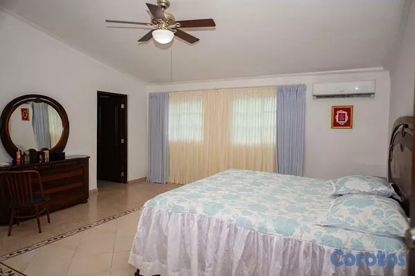casas - Amplia Casa en Venta – Hato Nuevo, Santo Domingo Oeste 9