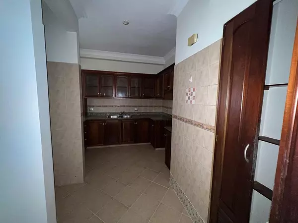 apartamentos - Alquiler Apartamento de 2 Habitaciones Sin Amueblar Ubicado en Bella Vista 4