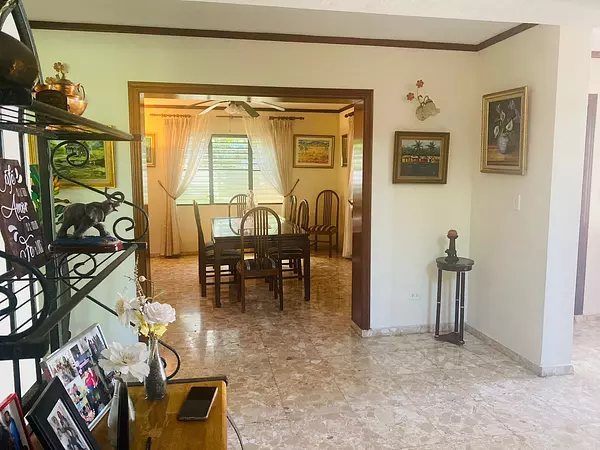 casas - Se vende casa en Arroyo Hondo III 3