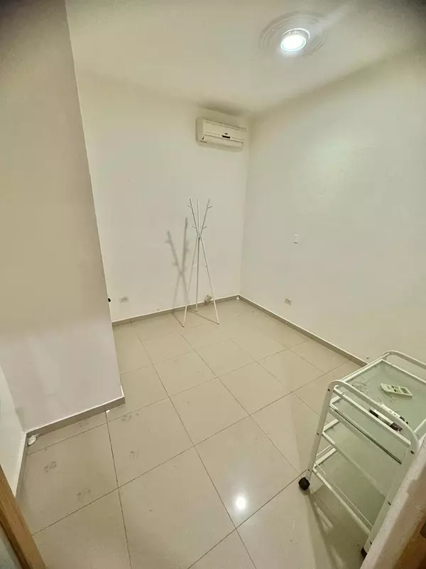 oficinas y locales comerciales - Local Comercial en Alquiler BELLA
VISTA SUR
USD 6,500.00Mantenimiento individual 6