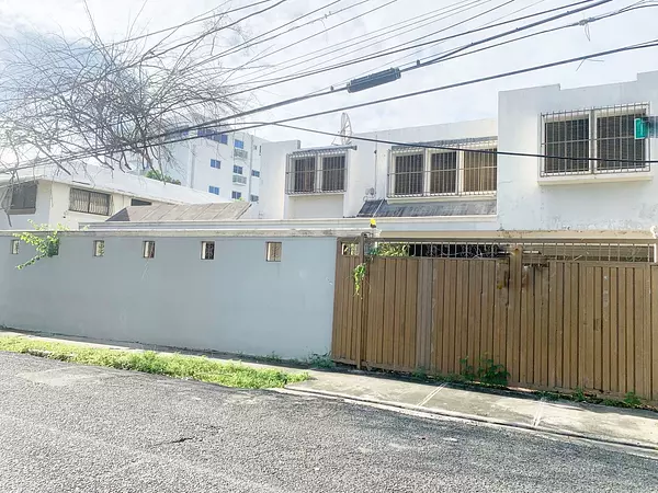 casas - casa en venta en los Restauradores 3