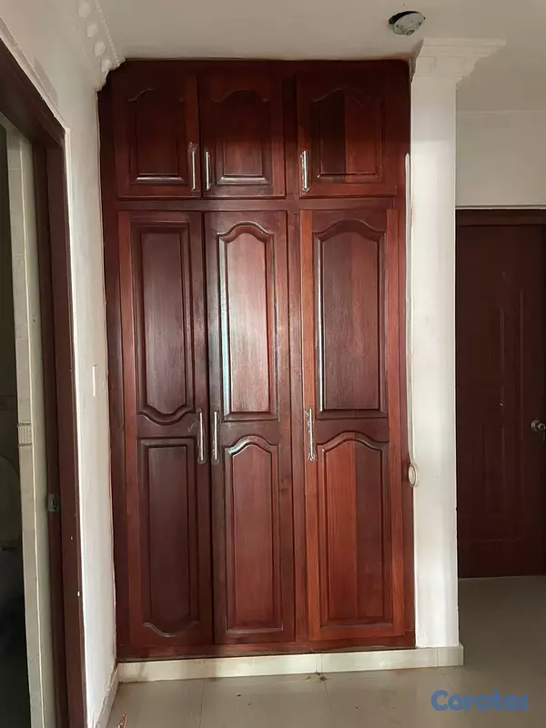 casas - SE ALQUILA AMPLIA CASA EN LUCERNA, SANTO DOMINGO E 4