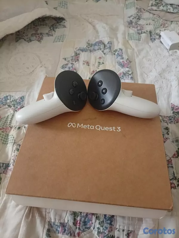 consolas y videojuegos - Vendo meta quest casi nuevo 3