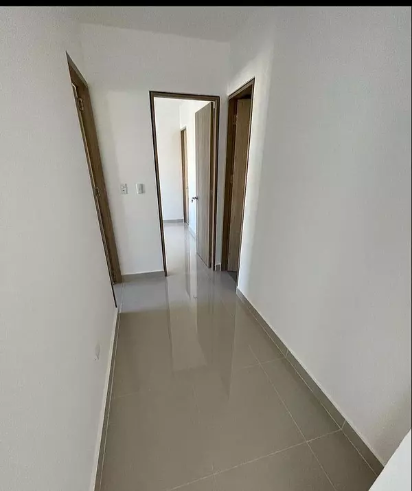 apartamentos - Apartamento en Alquiler 5to Nivel con Ascensor en Ave. Hispanoamericana  6