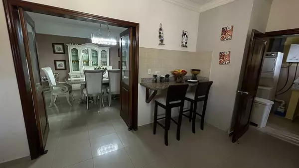 apartamentos - Alquilo apart amueblado en mirador norte
3 hab 
3.5 baños
2 parques techados
Asc 6