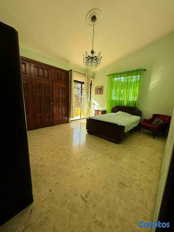casas - ALQUILO Casa Ideal Para Negocio En Arroyo Hondo 2do DE 3 Niveles
CODIGO: PD449 6