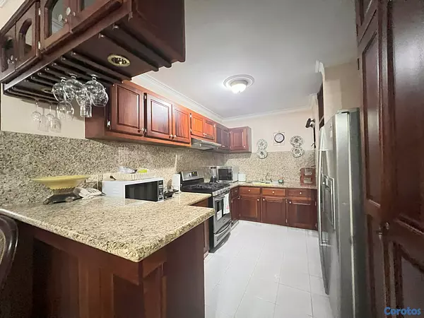 apartamentos - Se Alquila Apartamento Amueblado 4