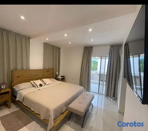 casas vacacionales y villas - Venta y renta villa de 3 habitaciones en Punta Cana 5
