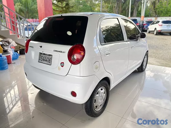 carros - Chevrolet spark 2010 10