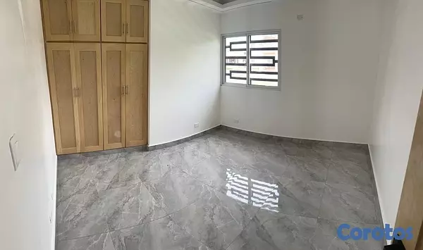 casas - venta de Mansión en la autopista de san Isidro con 4 habitaciones y 355mts  10