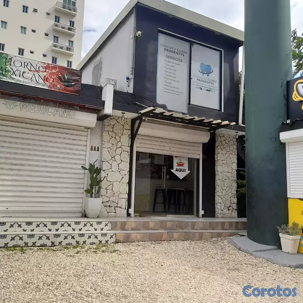 oficinas y locales comerciales - Local Comercial AV Romulo Betancourt 3
