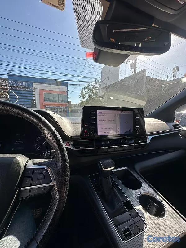 jeepetas y camionetas - TOYOTA SIENNA XSE 2021 18