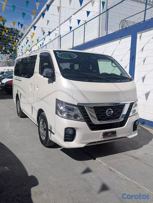jeepetas y camionetas - NISSAN NV350 GX PREMIUM 2020 6