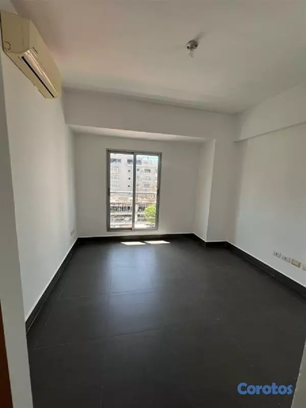 apartamentos - Apartamento en Piantini de 2 habitaciones Piso 8 8