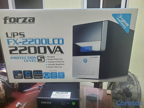 computadoras y laptops - UPS Forza 2200va con Pantalla LCD 2