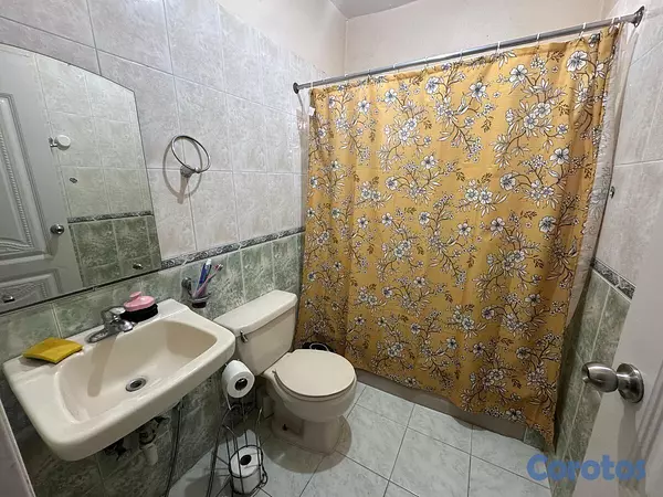 casas - Casa en Venta en Altos de Arroyo Hondo, Residencial Carmen Maria 5