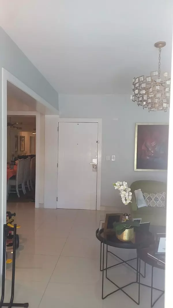 apartamentos - Evaristo Morales.Lujoso apto 178mtsNivel 33 HabMantenimient 9