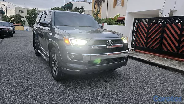 jeepetas y camionetas - Toyota 4runner límited 2016 13
